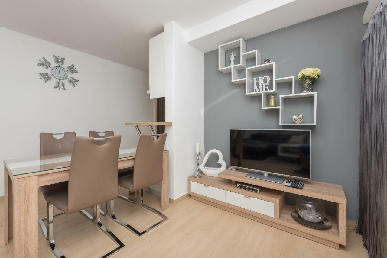 Apartmani Mona Makarska Extérieur photo