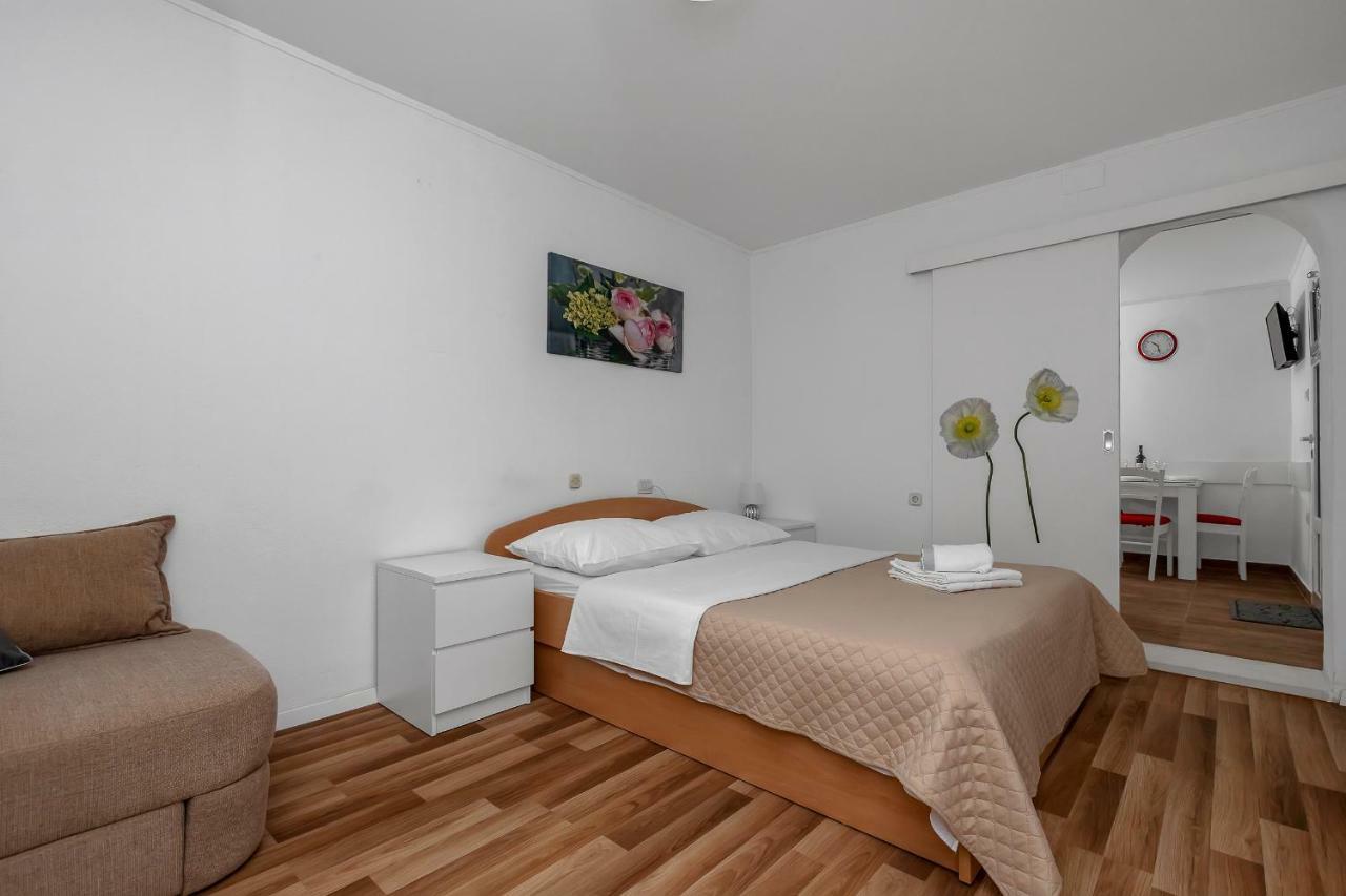 Apartmani Mona Makarska Extérieur photo