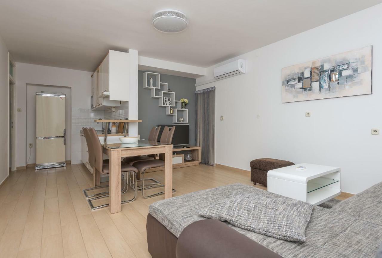 Apartmani Mona Makarska Extérieur photo