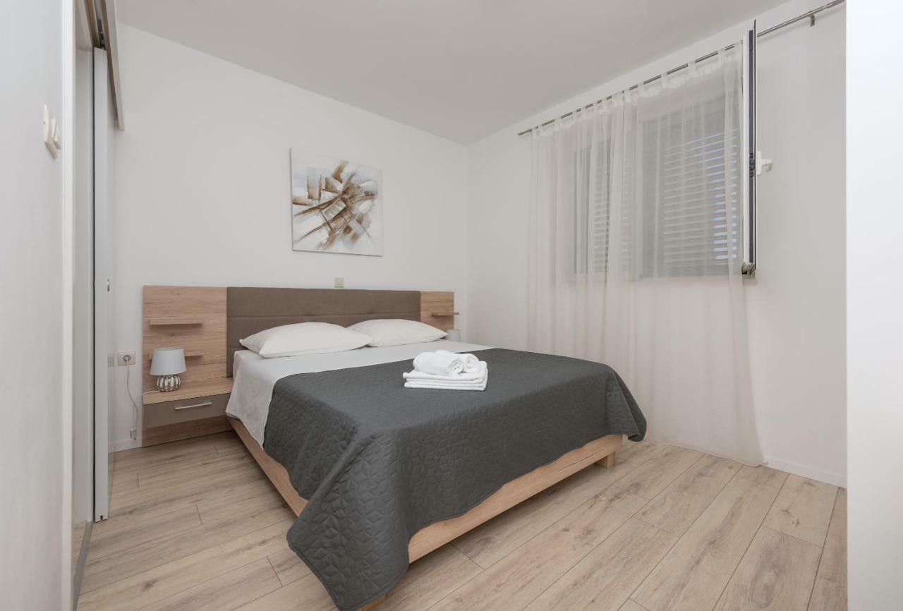 Apartmani Mona Makarska Extérieur photo